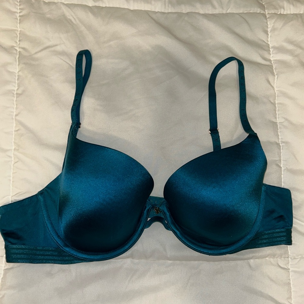 Savage X Fenty by Rihanna bra size 36B